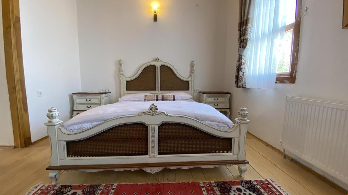 Quiet Abana Bed and Breakfast Eksteriør billede